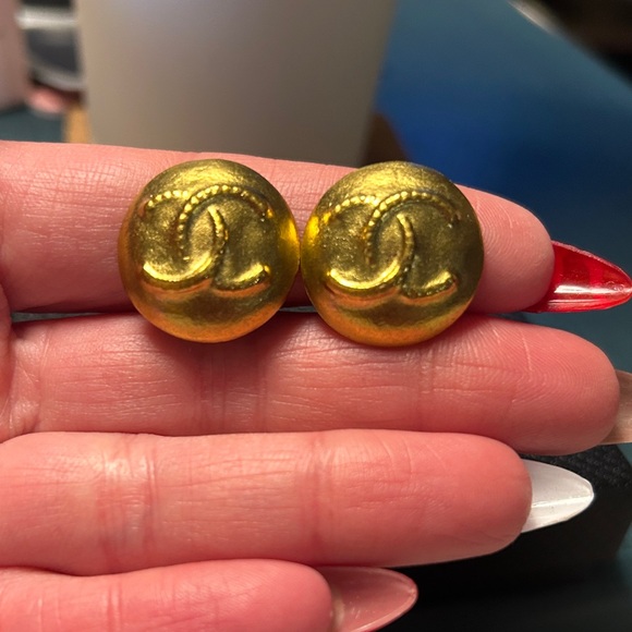 CHANEL Jewelry - 283. Vintage CHANEL Gold Plated CC Earrings W/coa